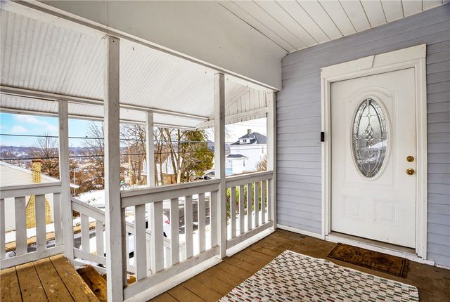 613 Doolittle Ave, Carnegie, PA 15106