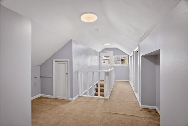 613 Doolittle Ave, Carnegie, PA 15106