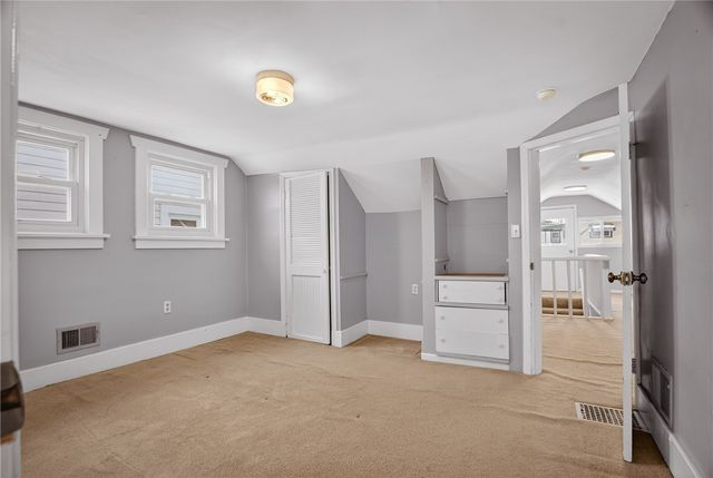 613 Doolittle Ave, Carnegie, PA 15106