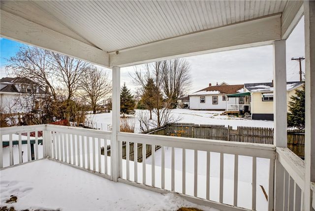 613 Doolittle Ave, Carnegie, PA 15106