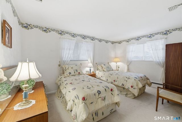 7 Douglas Drive, Norwalk, CT 06850