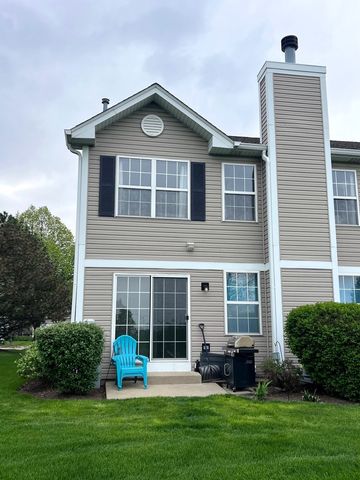 419 Windham Cove Drive 419, Crystal Lake, IL 60014