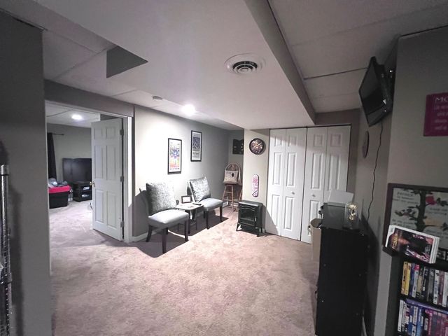 419 Windham Cove Drive 419, Crystal Lake, IL 60014