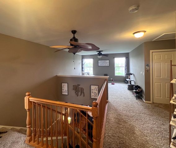 419 Windham Cove Drive 419, Crystal Lake, IL 60014