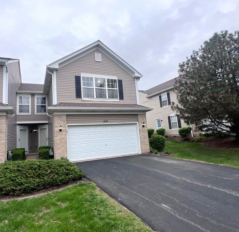 419 Windham Cove Drive 419, Crystal Lake, IL 60014