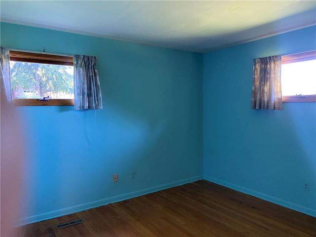 5443 South mountain, Upper Milford Twp, PA 18049
