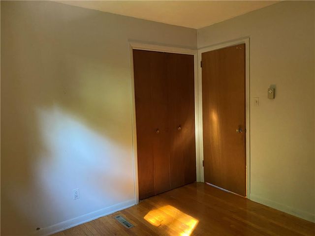 5443 South mountain, Upper Milford Twp, PA 18049