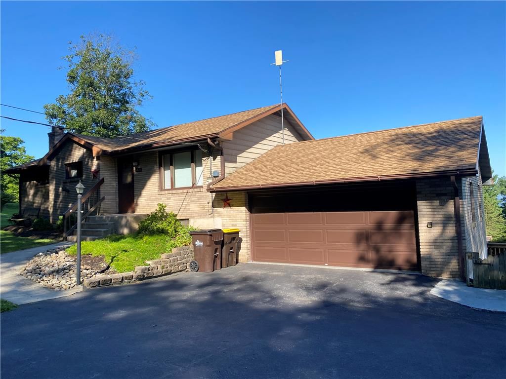 5443 South mountain, Upper Milford Twp, PA 18049
