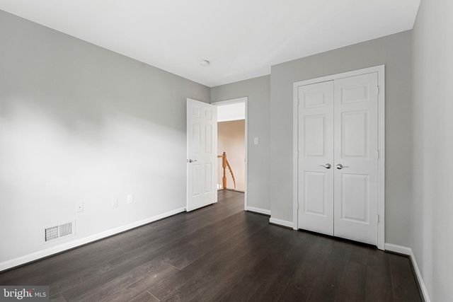 2000 GALLOWS TREE LN, Vienna, VA 22182