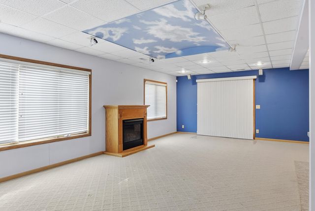 1725 FAIROAKS, Council Bluffs, IA 51503