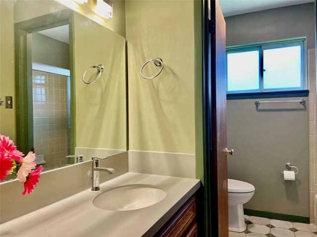 2507 Lynn Drive, Pearland, TX 77581