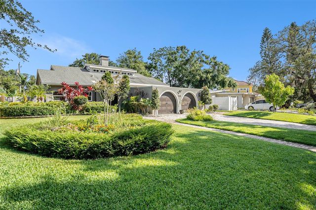 2134 SERPENTINE CIRCLE S, St Petersburg, FL 33712