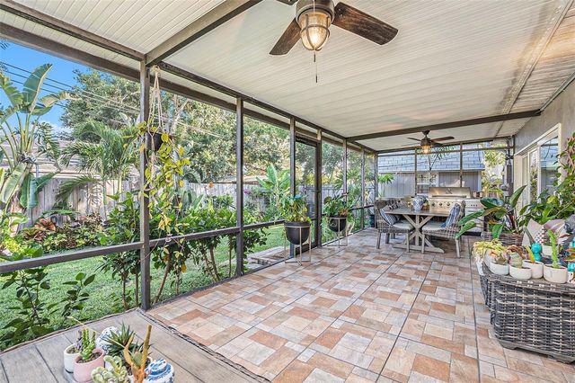 2134 SERPENTINE CIRCLE S, St Petersburg, FL 33712