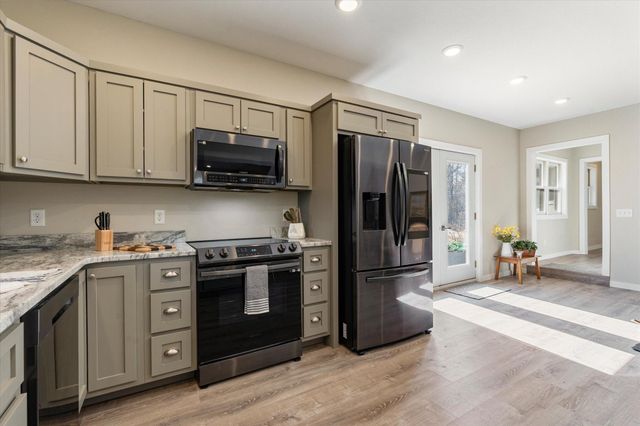 7353 Niemi Circle, Nisswa, MN 56468