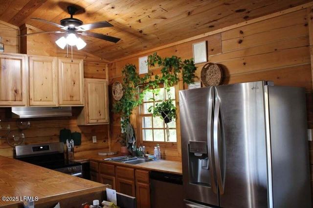 1138 Mill Pond Road, Varnville, SC 29944