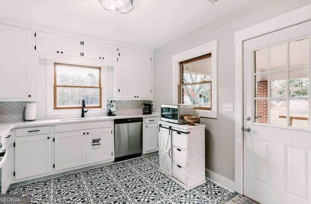 54 Dove Power Road, Comer, GA 30629