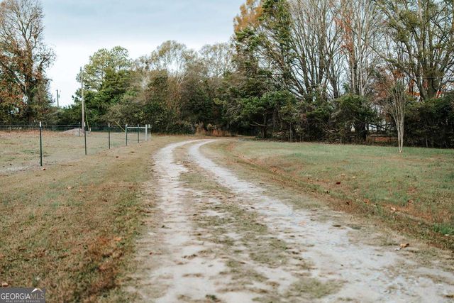 54 Dove Power Road, Comer, GA 30629