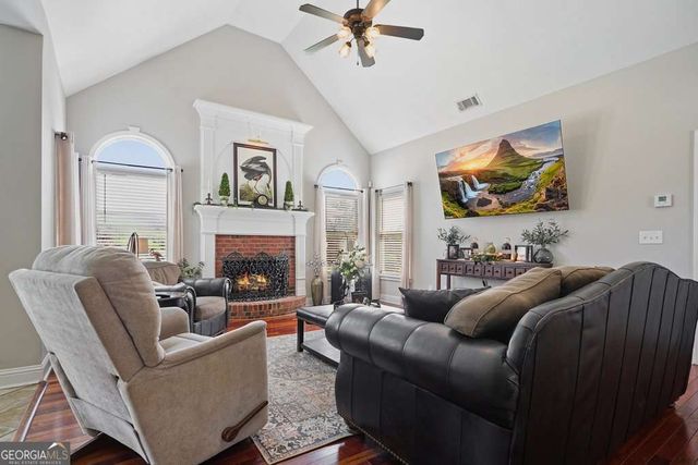 2012 Haydenbrook Drive NW, Acworth, GA 30101