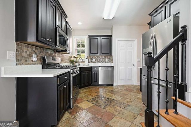 2012 Haydenbrook Drive NW, Acworth, GA 30101