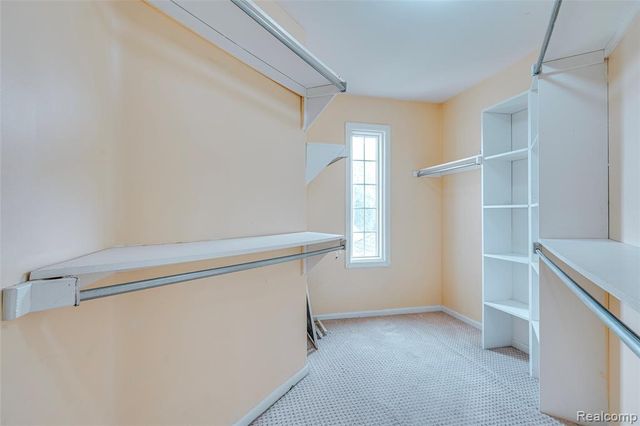 43470 Algonquin Drive, Novi, MI 48375