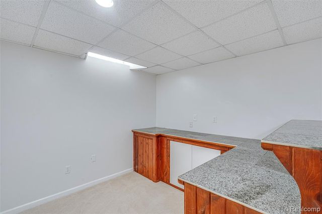43470 Algonquin Drive, Novi, MI 48375