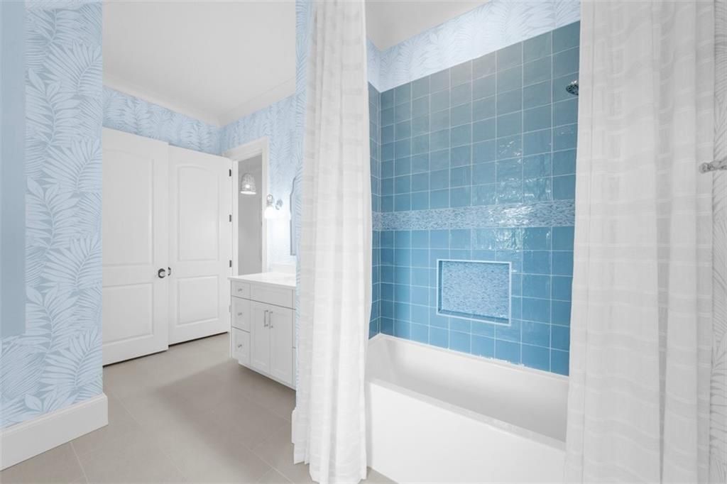 Image 54 of property listing at 570 Lost River Bend, Milton, GA 30004