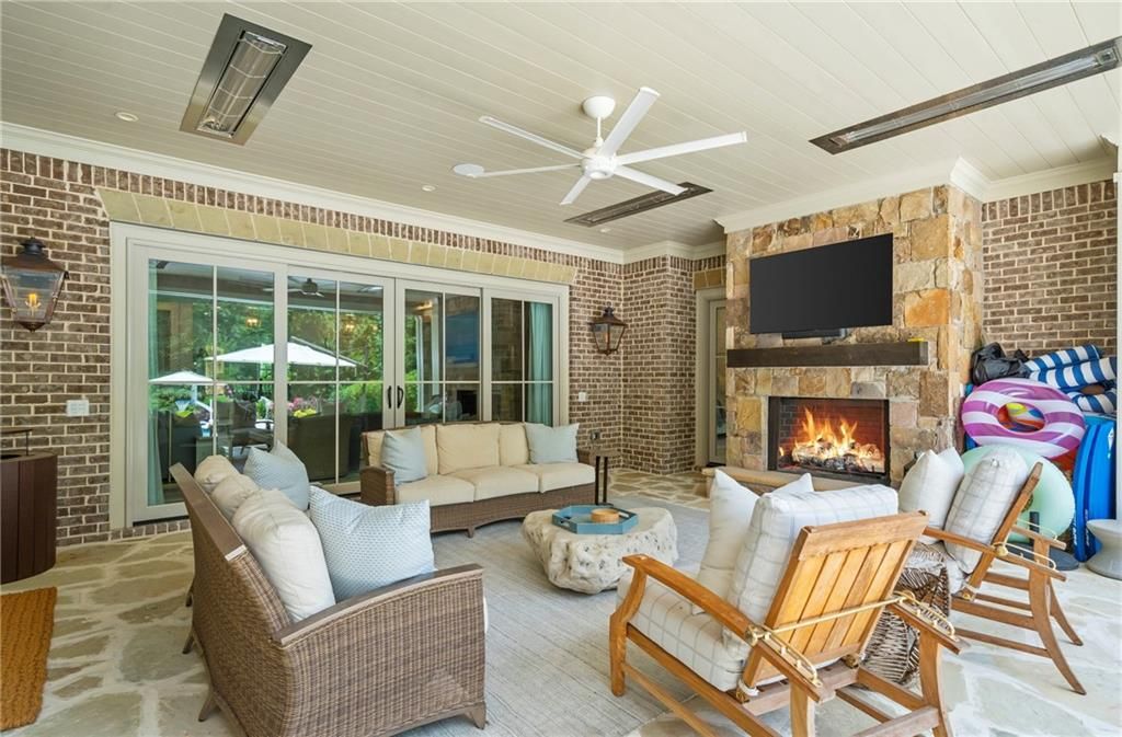 Image 86 of property listing at 570 Lost River Bend, Milton, GA 30004
