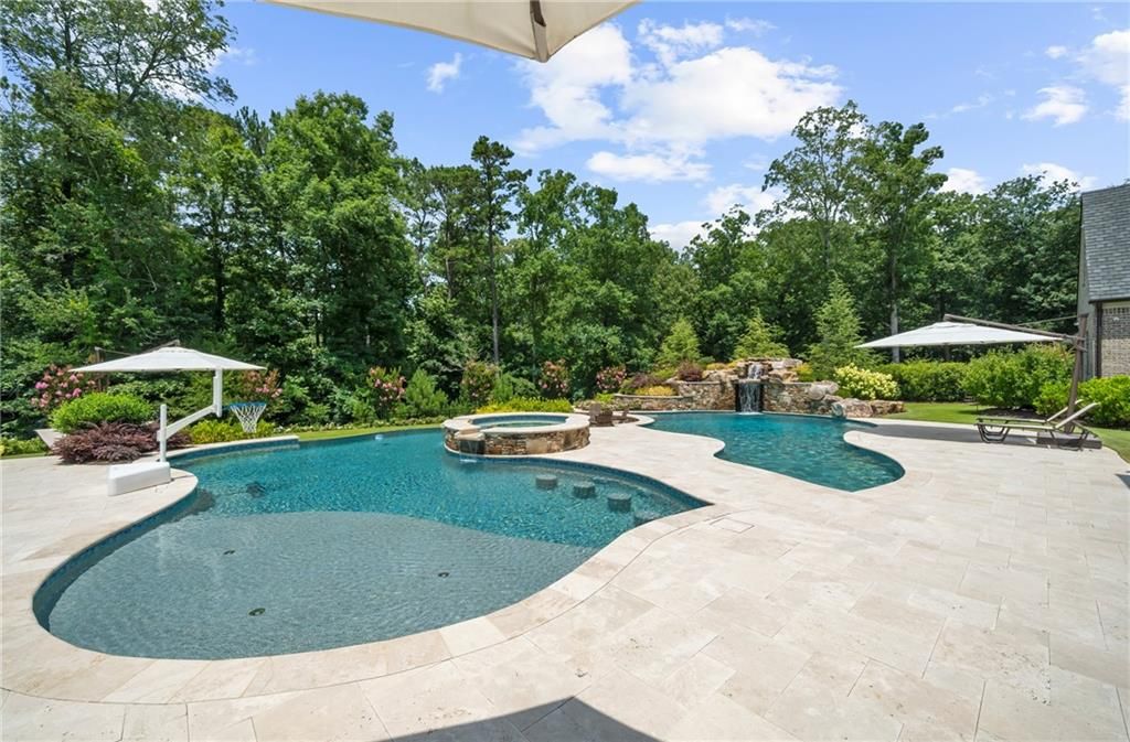 Image 90 of property listing at 570 Lost River Bend, Milton, GA 30004