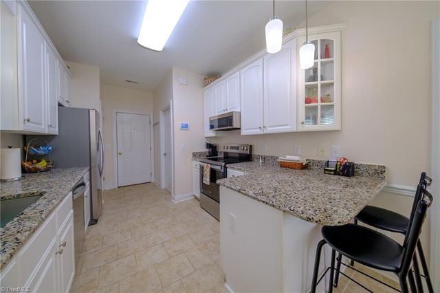 1312 Whitworth Court, Kernersville, NC 27284