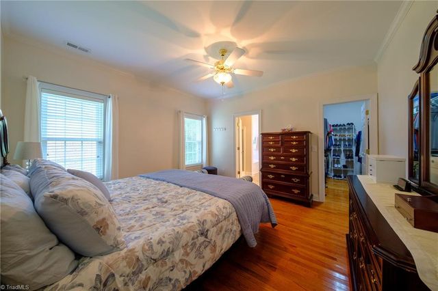1312 Whitworth Court, Kernersville, NC 27284