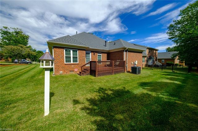 1312 Whitworth Court, Kernersville, NC 27284