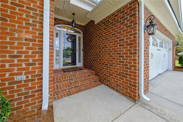 1312 Whitworth Court, Kernersville, NC 27284