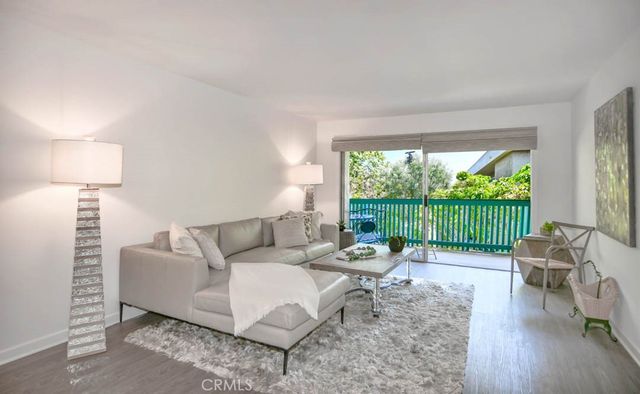 424 N Bellflower Boulevard 217, Long Beach, CA 90814