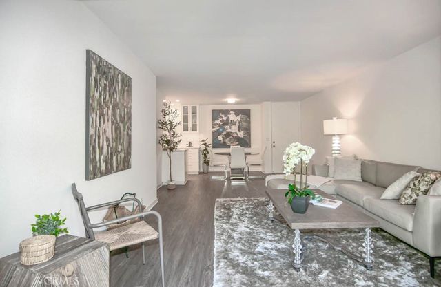 424 N Bellflower Boulevard 217, Long Beach, CA 90814