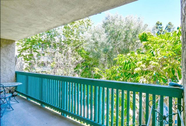 424 N Bellflower Boulevard 217, Long Beach, CA 90814