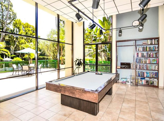 424 N Bellflower Boulevard 217, Long Beach, CA 90814