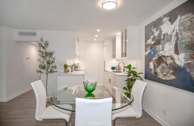 424 N Bellflower Boulevard 217, Long Beach, CA 90814