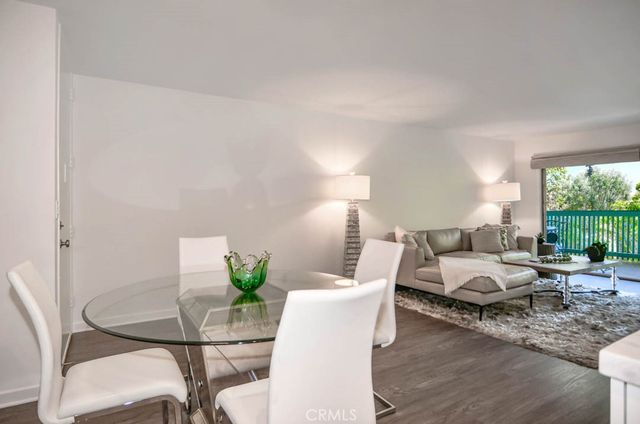 424 N Bellflower Boulevard 217, Long Beach, CA 90814