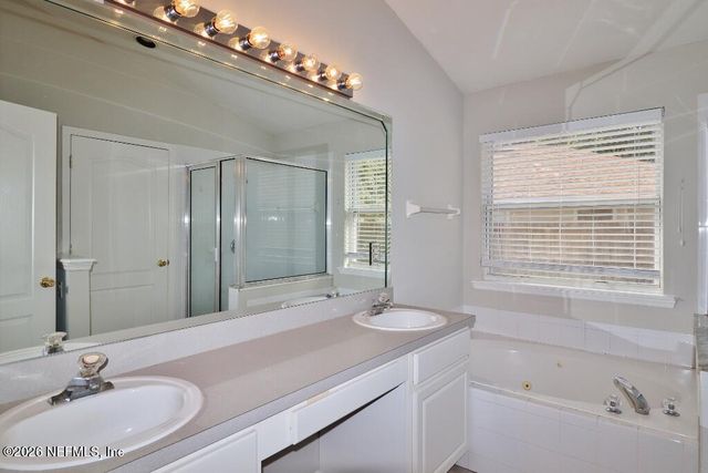 1117 AJUGA Court, St. Johns, FL 32259