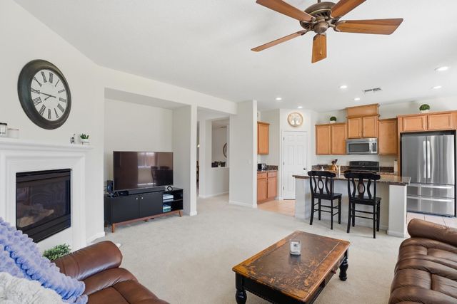 3364 Monroe Dr, Yuba City, CA 95993