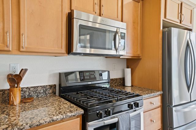 3364 Monroe Dr, Yuba City, CA 95993