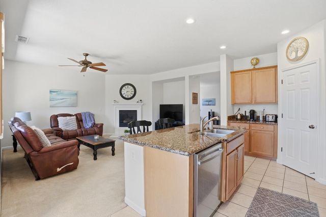 3364 Monroe Dr, Yuba City, CA 95993