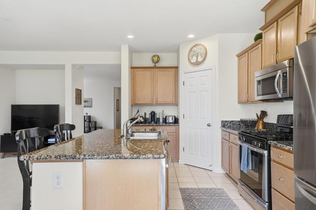 3364 Monroe Dr, Yuba City, CA 95993