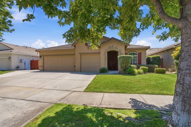 3364 Monroe Dr, Yuba City, CA 95993
