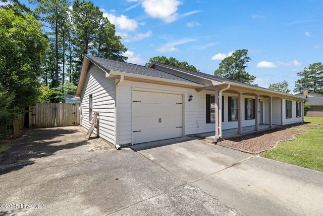 115 Valencia Drive, Jacksonville, NC 28546