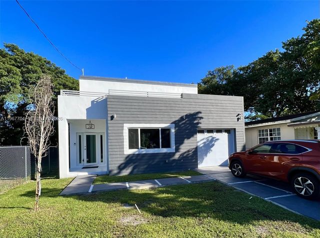 1453 NW 70th St, Miami, FL 33147