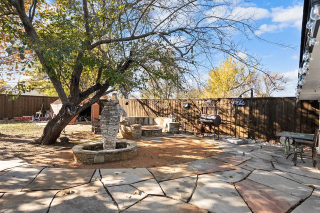 101 Gregory Drive, Heath, TX 75032