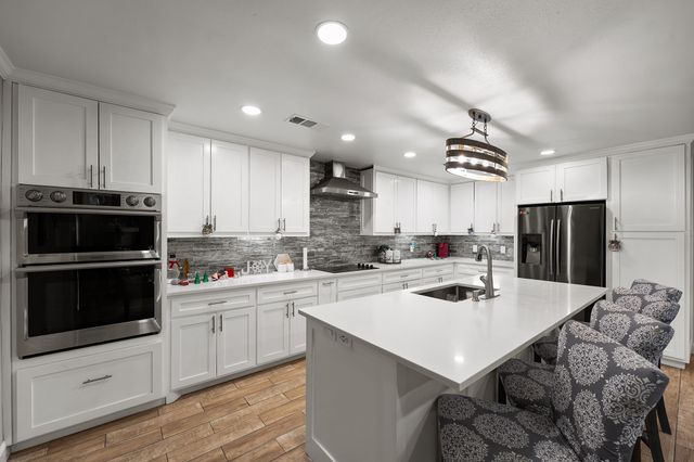 101 Gregory Drive, Heath, TX 75032