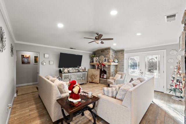 101 Gregory Drive, Heath, TX 75032