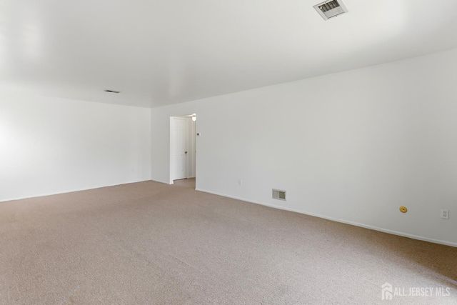 324 Sharon Garden Court, Woodbridge Proper, NJ 07095